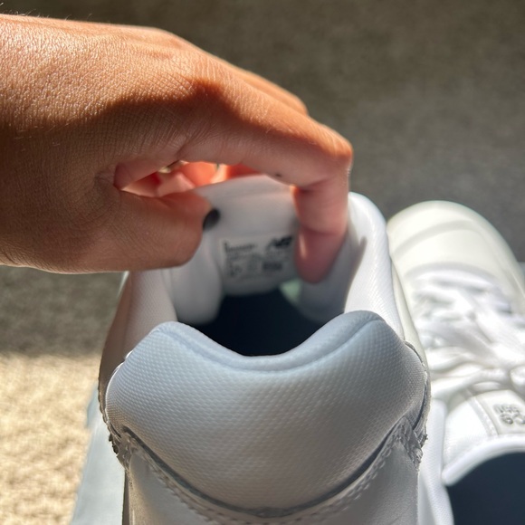 New balance 550 new with box -size 9.5 women/8 men - Picture 5 of 9